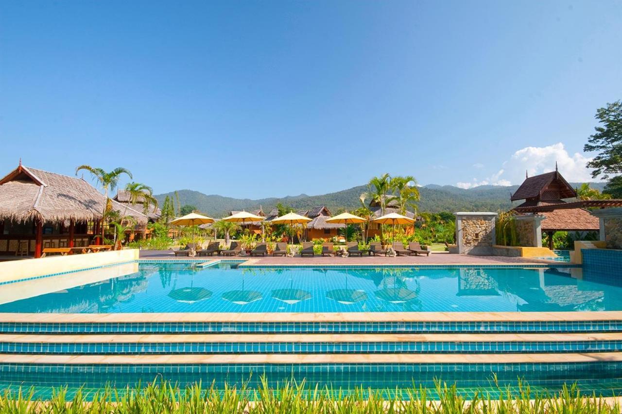 Pai Hotsprings Spa Resort Екстериор снимка