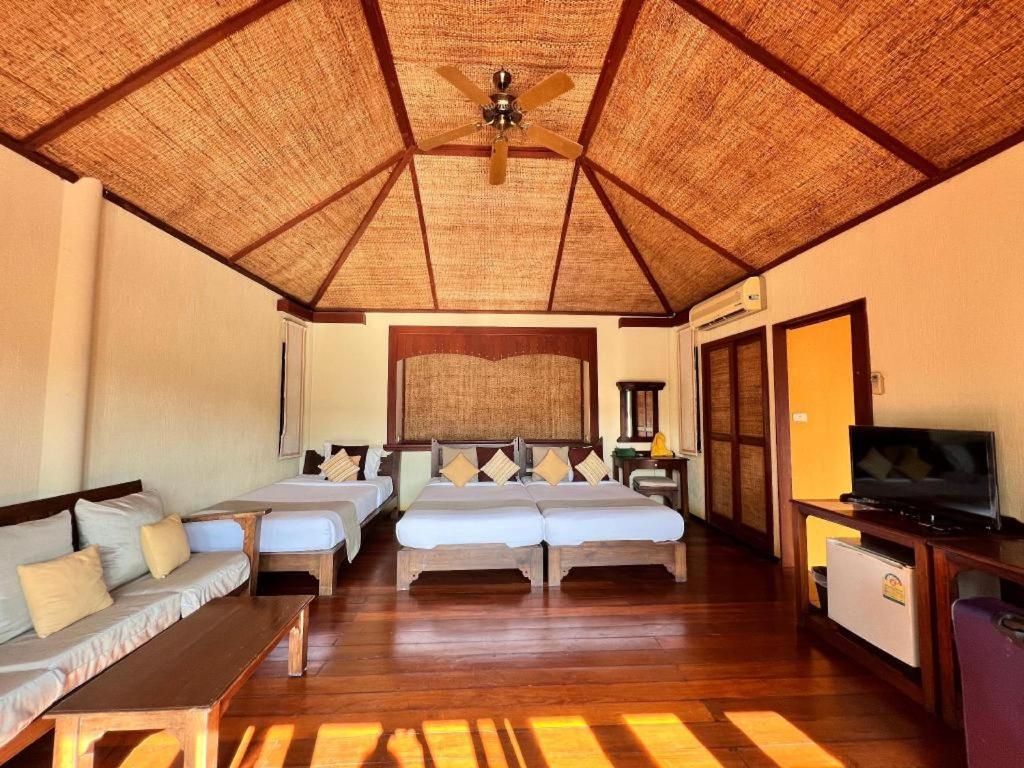 Pai Hotsprings Spa Resort Екстериор снимка