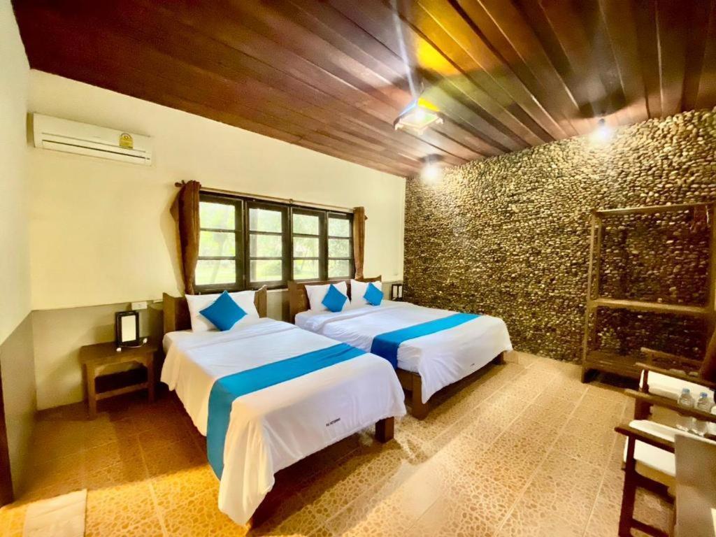 Pai Hotsprings Spa Resort Екстериор снимка