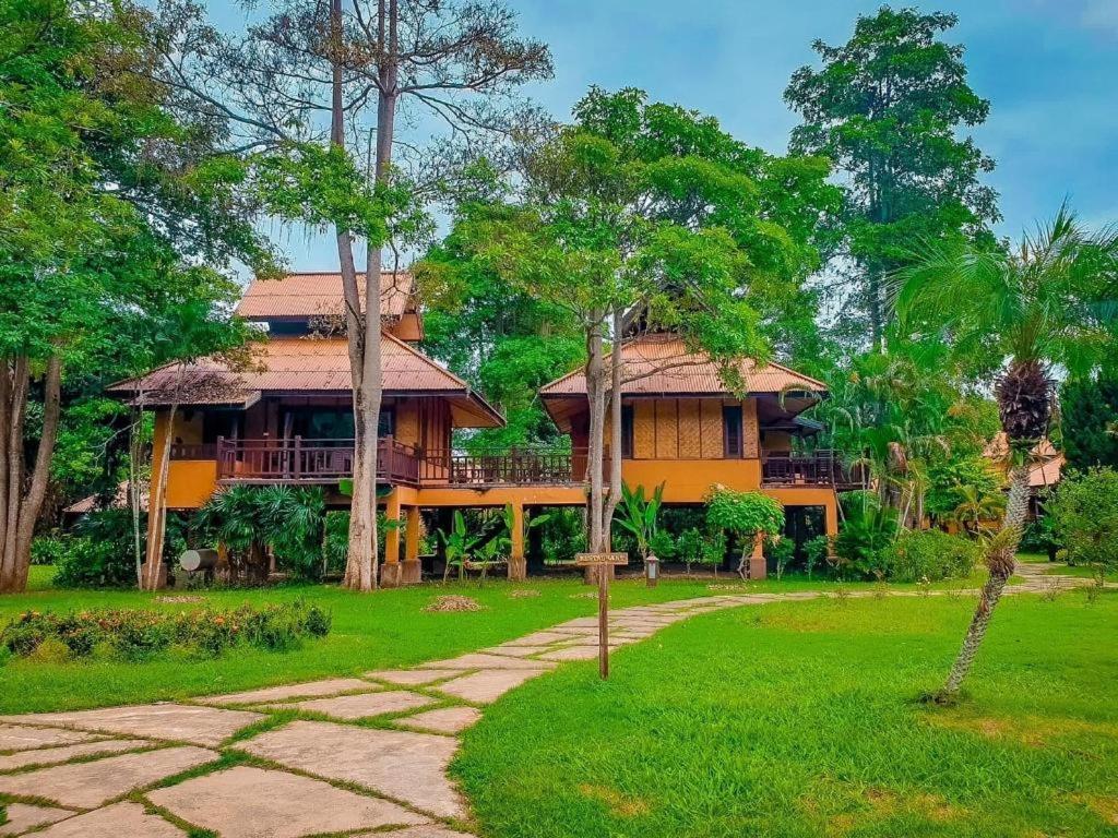 Pai Hotsprings Spa Resort Екстериор снимка