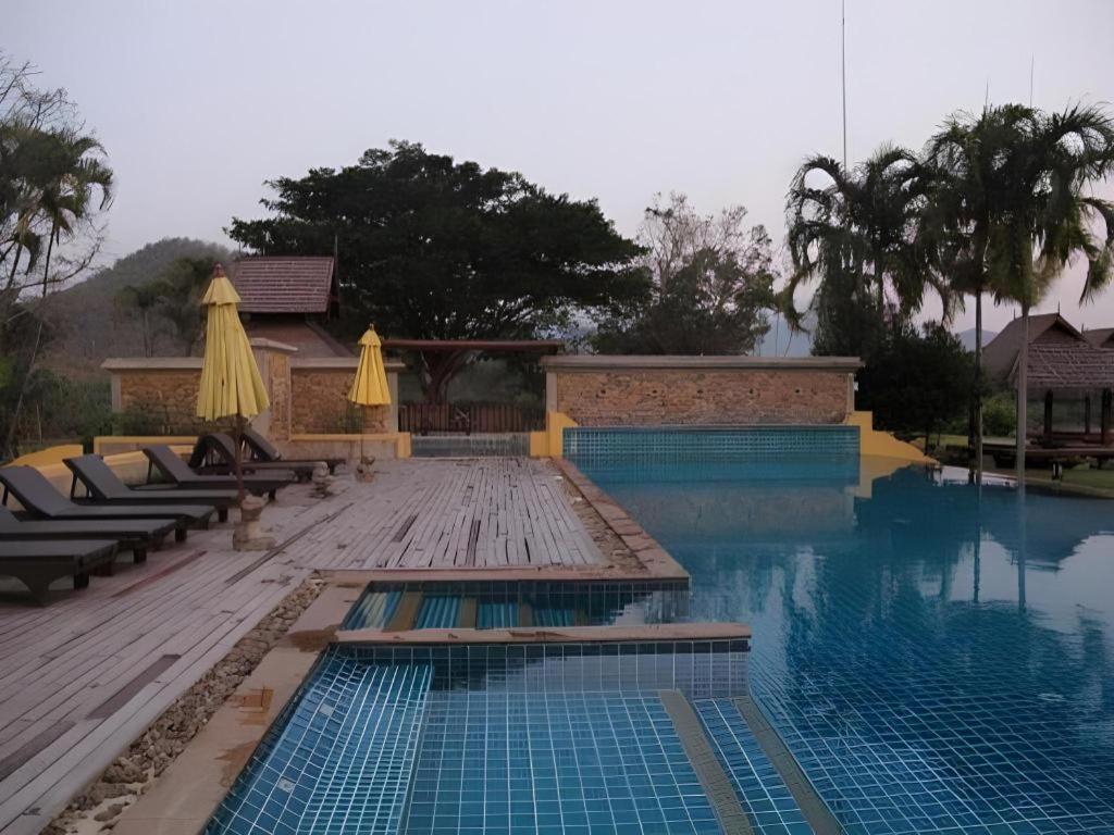 Pai Hotsprings Spa Resort Екстериор снимка