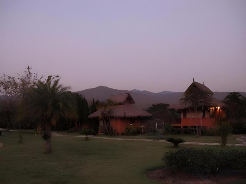 Pai Hotsprings Spa Resort Екстериор снимка
