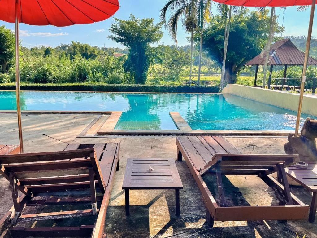 Pai Hotsprings Spa Resort Екстериор снимка